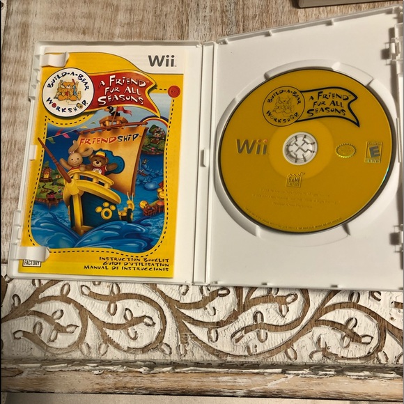 Wii Video game bundle pack - Picture 3 of 3